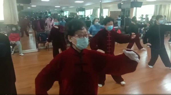 芜湖路校区刘爱玉老师太极拳.png
