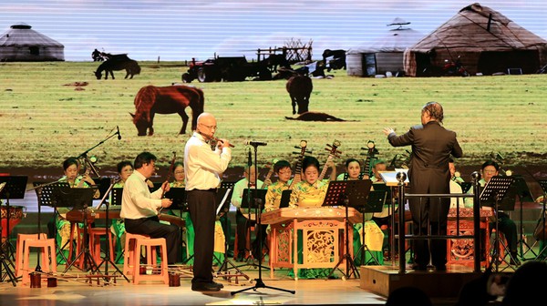3.《牧民新歌》.jpg