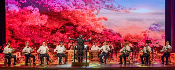 11.《山丹丹开花红艳艳》.jpg