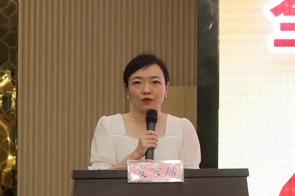 发言4马A3244_副本.jpg