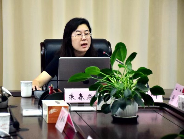 6授课教师_副本.jpg