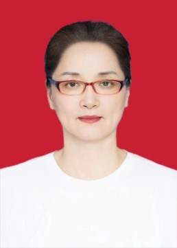 张东芳——乒乓球助理教师.jpg