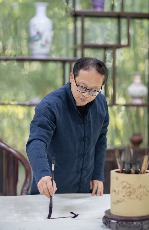 石海松个人照片使用.jpg