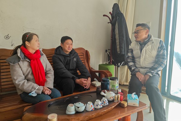 鲍磊.jpg