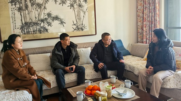 吴蓉.jpg