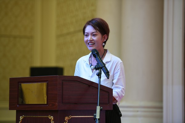 安庆市老年大学教师丁斯童交流发言.JPG