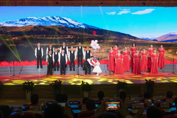 18、省住建厅 《春风十万里》.jpg