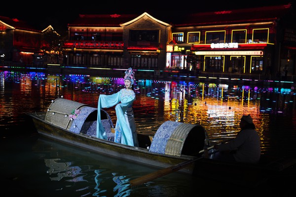 孟祥春《初夏之夜 》.jpg