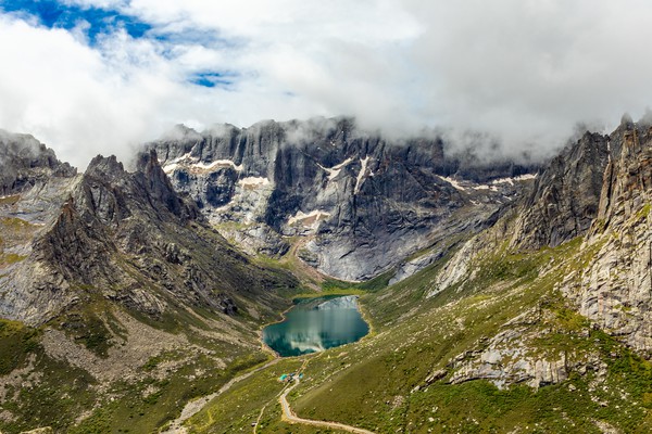 《莲宝叶则》李静 六安路PS后期班13966799002.jpg