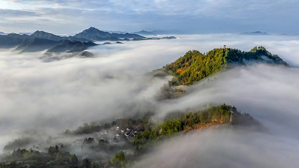 《云隐仙村》何希周+六安路校区+PS后期处理班 13855166307.jpg