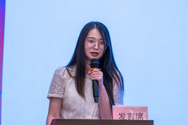 5杨文青_副本.jpg